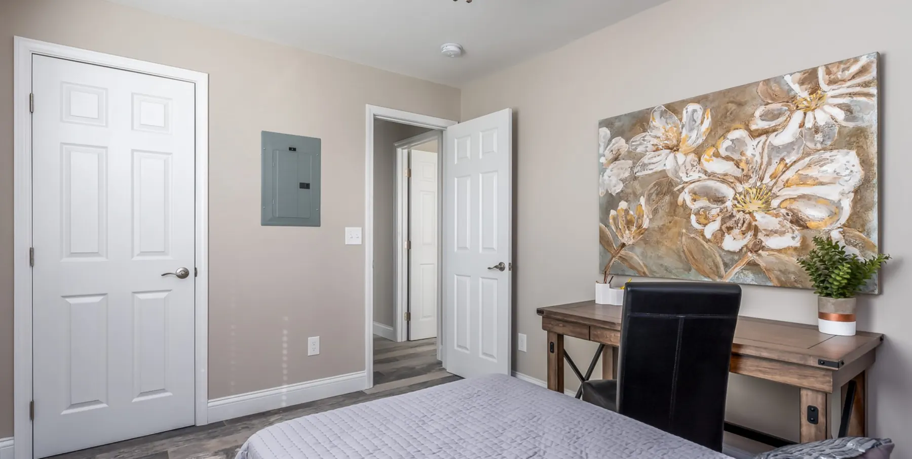 Hallway with designer finishes